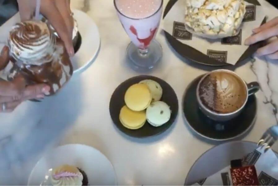 LA ROYALE PATISSERIE